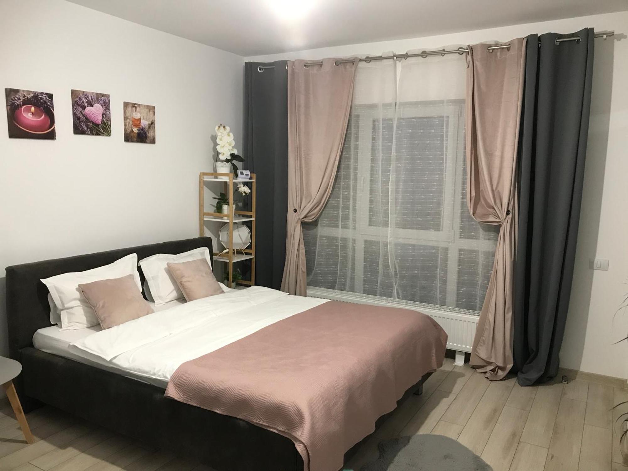 Rîşnov Deea H24 아파트 외부 사진